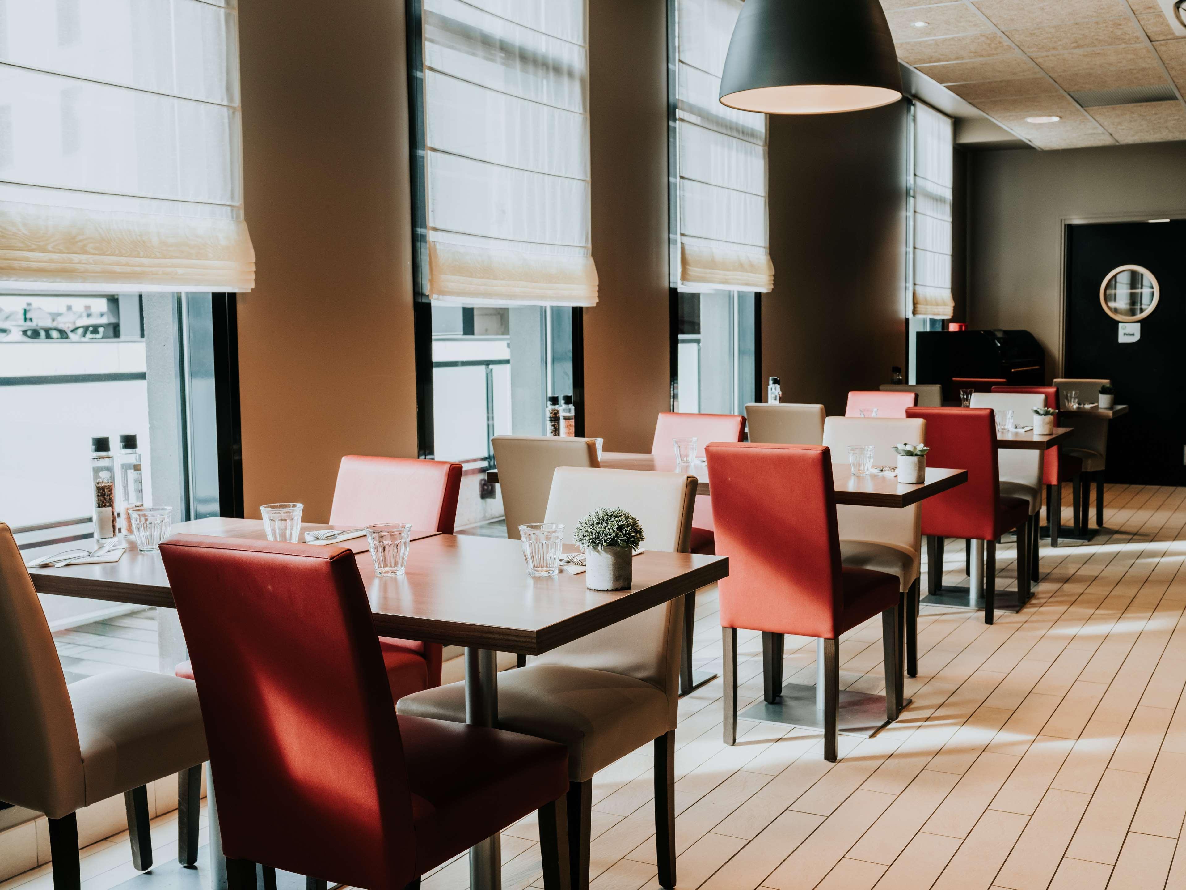 Ibis Centre Rive Gauche Mermoz 3*
