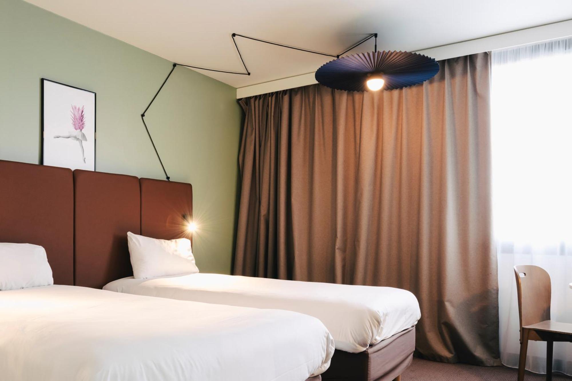 Ibis Centre Rive Gauche Mermoz Hotel 3*