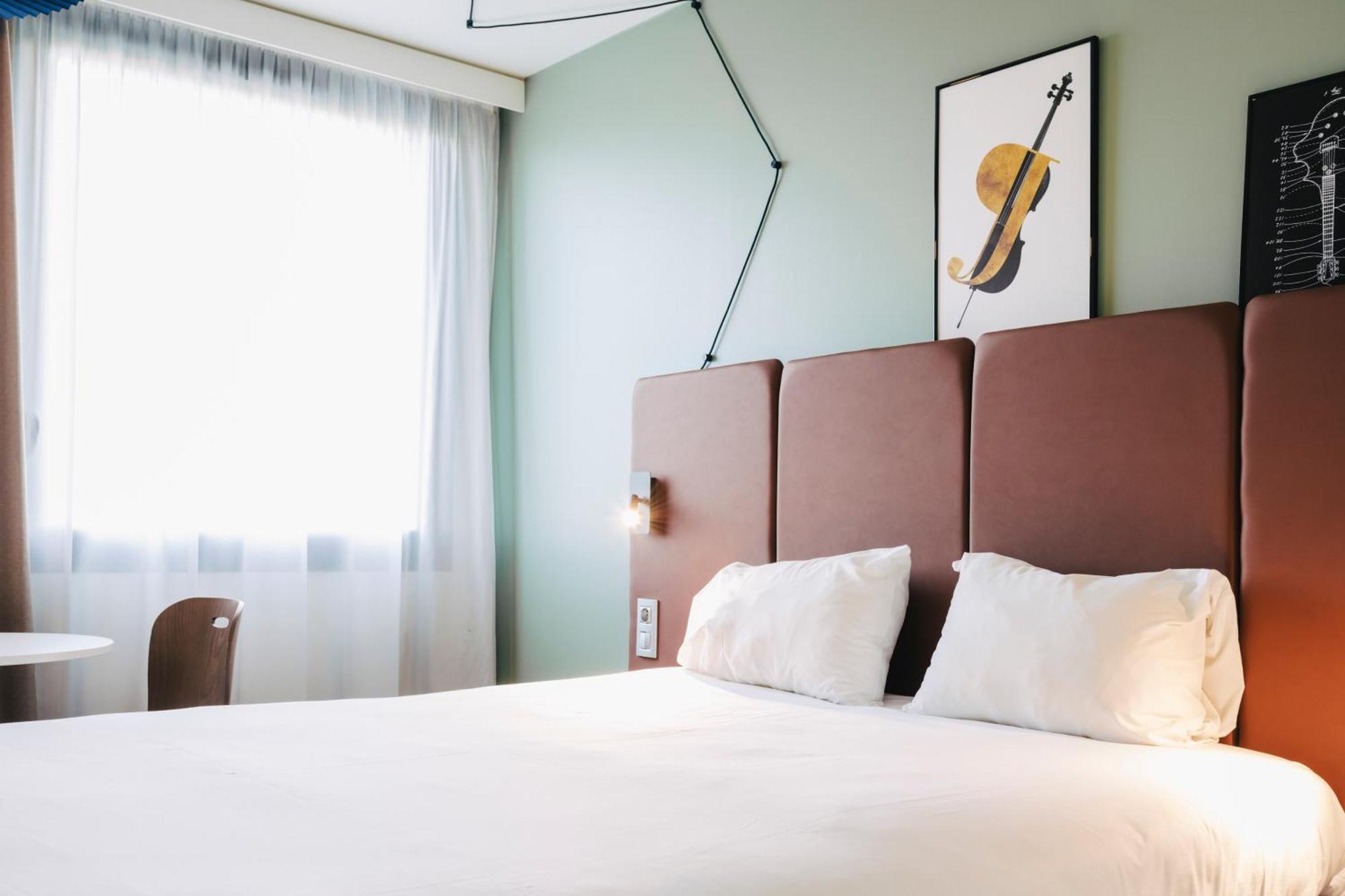 Ibis Centre Rive Gauche Mermoz Hotel